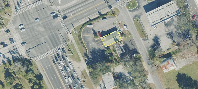 979 International Speedway Blvd