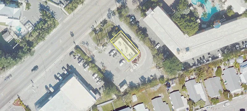 2338 Roosevelt Blvd