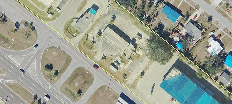 3570 Tamiami Trl