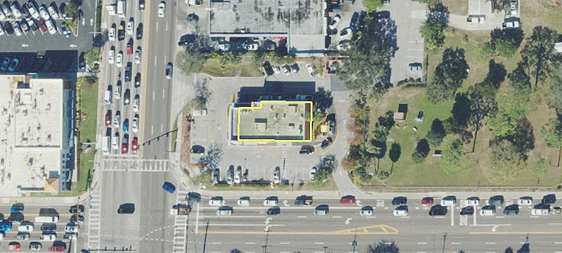 3875 Tamiami Trl