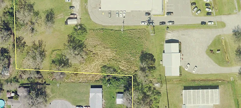 1017 Us Hwy 17th N