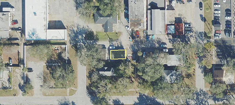 115 Laurel Dr