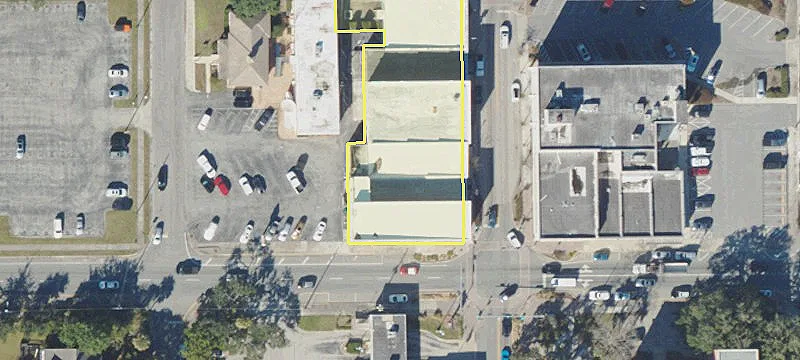 105 Main St