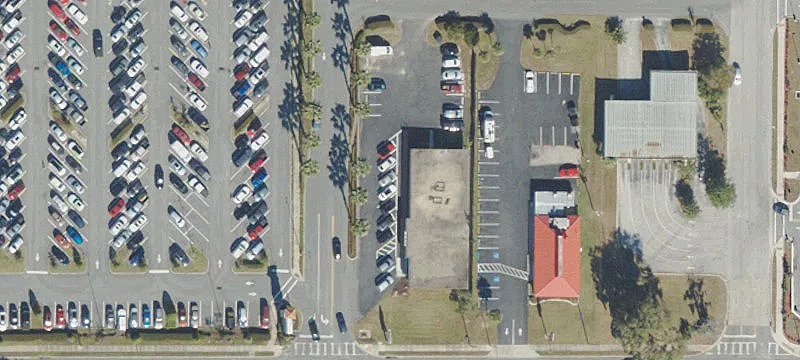 950 Main St