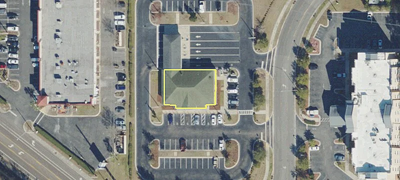 560 Chaffee Pt Blvd