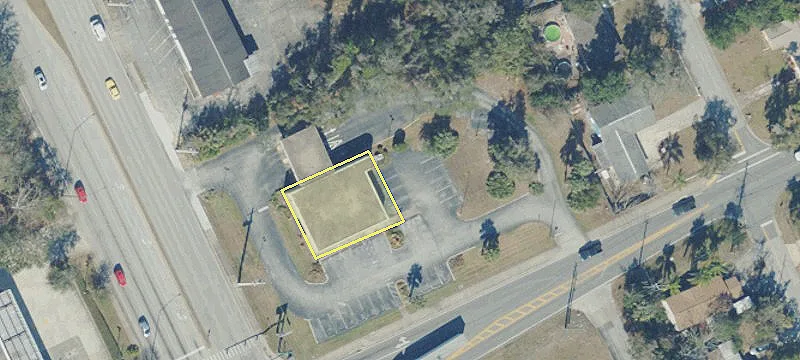 699 Nova Rd