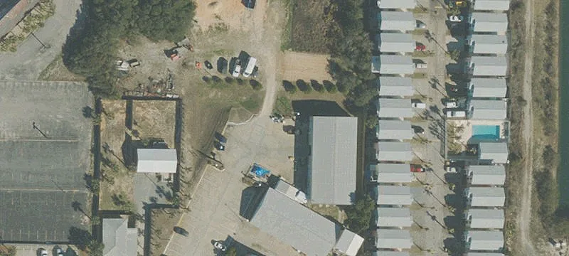 305 Daffin Pl