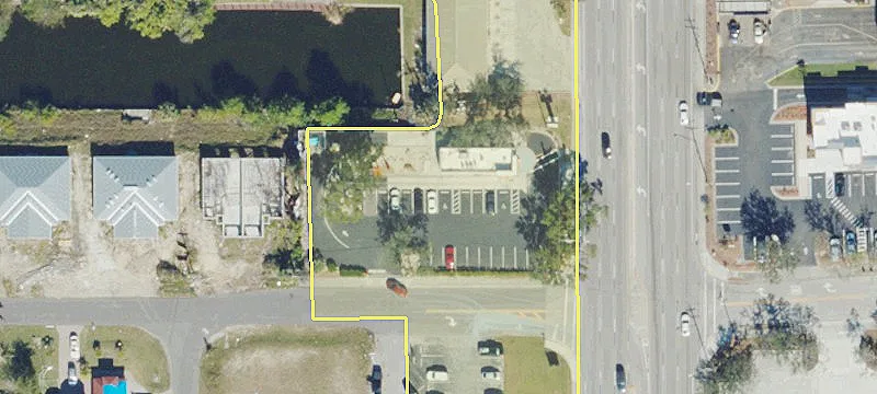 1014 Del Prado S Blvd