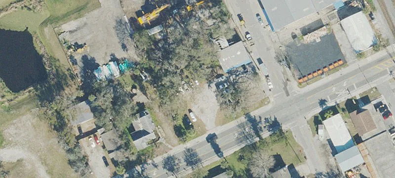 Orange Ave