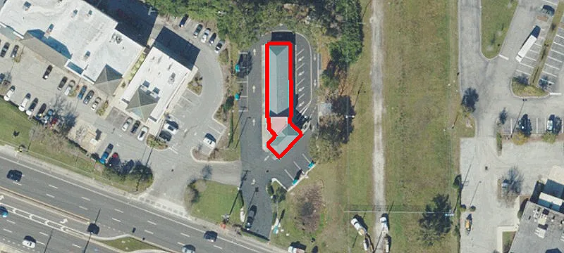 3695 Tampa Rd