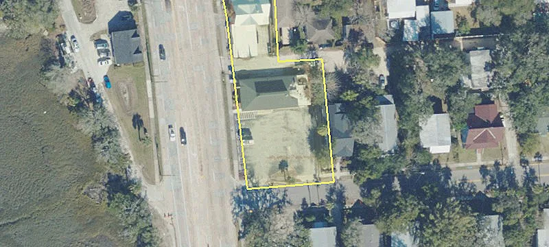 1050 Ponce De Leon Blvd