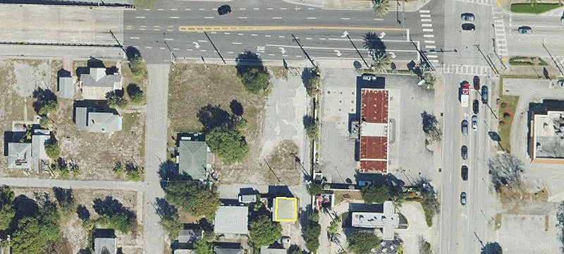 414 Palm Bch Lks Blvd