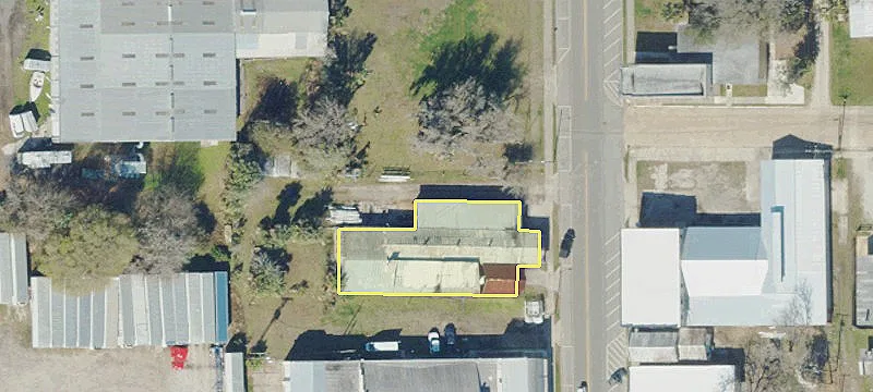321 Main St