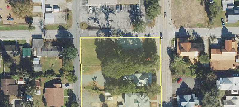 296 Marion Ave