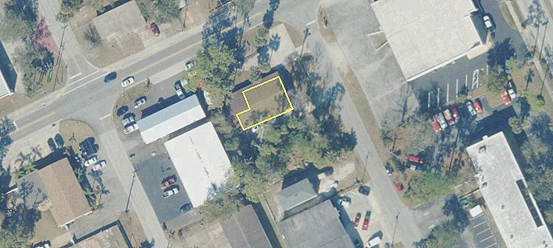 450 Andalusia Ave