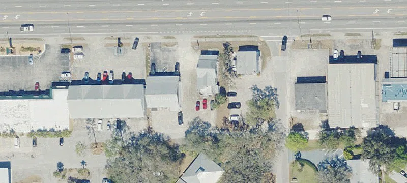 381 Hickpochee Ave