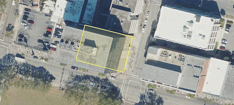 233 Bay St, Unit 77