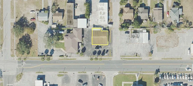 124 Central Ave
