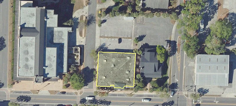 118 Main St