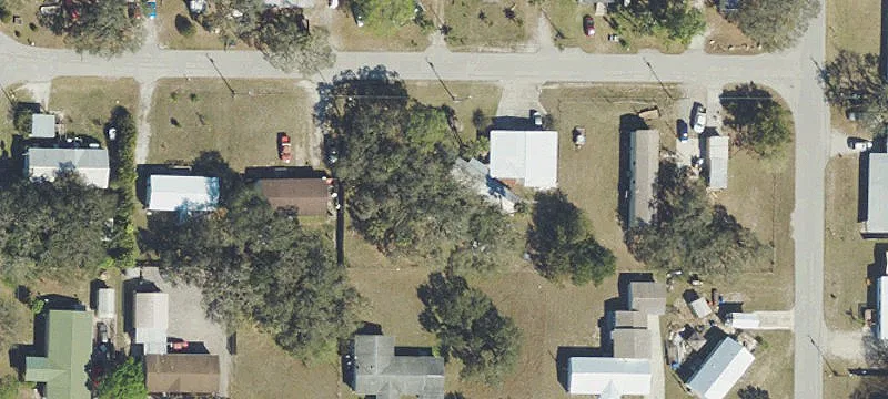 1041 Shady Ln