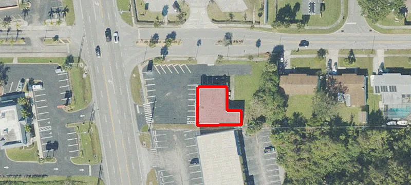 2110 Courtenay Pkwy