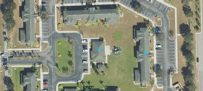 454 Maclyn Cir