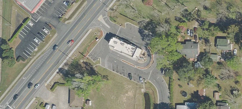 1243 Main St