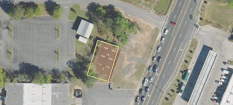 808 Ferdon Blvd