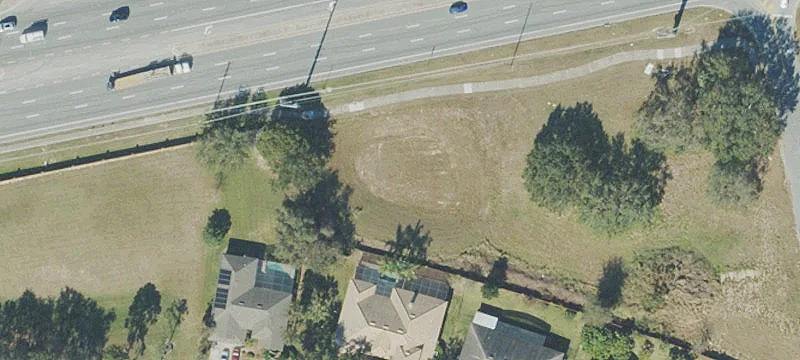 Colonial Dr