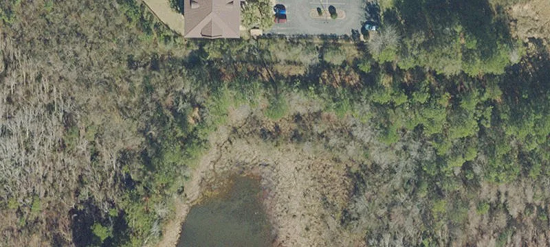 121 Cracker Barrel Dr