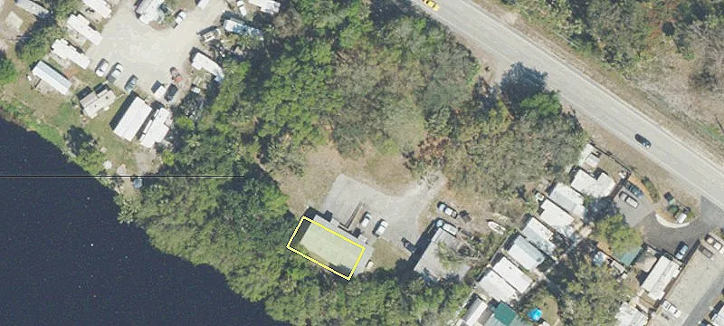 8122 Us Hwy 441st SE