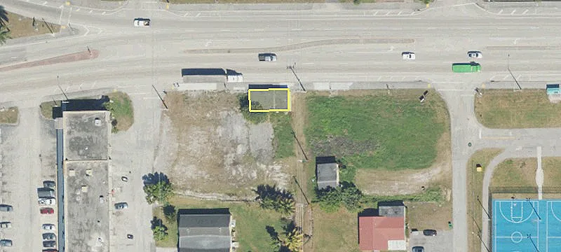 235 Palm Bch Rd