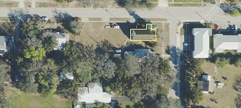 18 Pleasant St