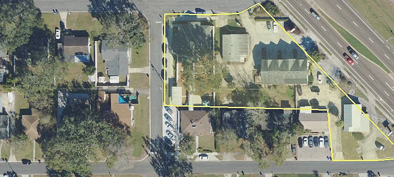 1704 Mockingbird Ln