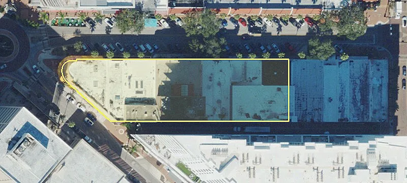 1448 Main St