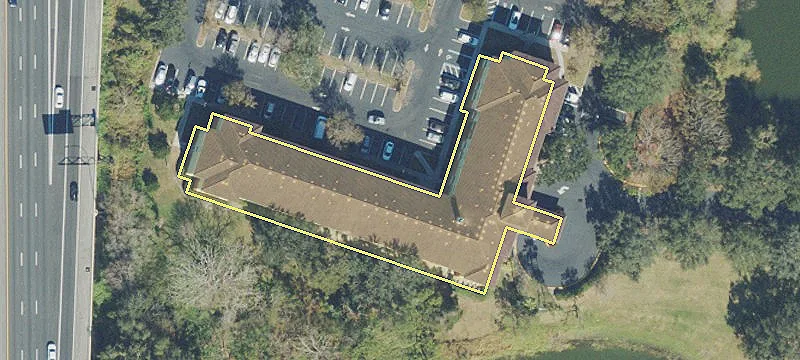 302 Northlake Blvd