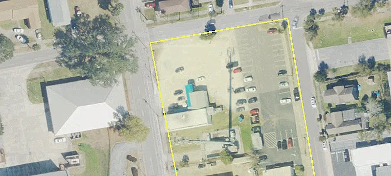 810 Davis Hwy