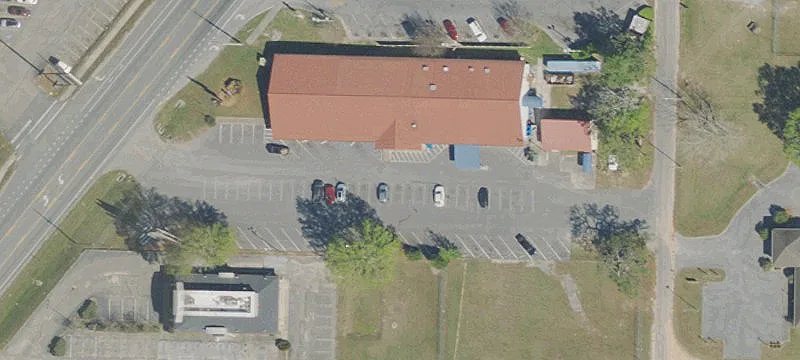 1301 Main St