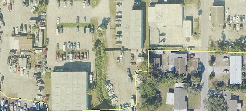1815 Aurora Rd