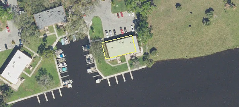 3124 Us Hwy 441st SE