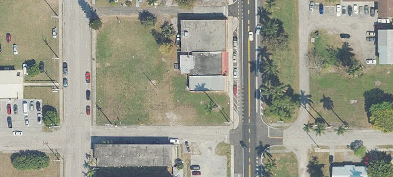 287 Lk Ave