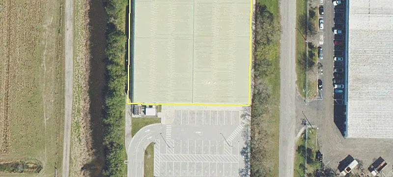 7440 Commercial Cir