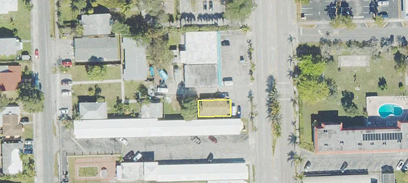 326-330 Federal Hwy