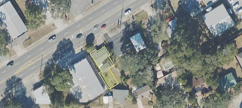 303 Government Ave