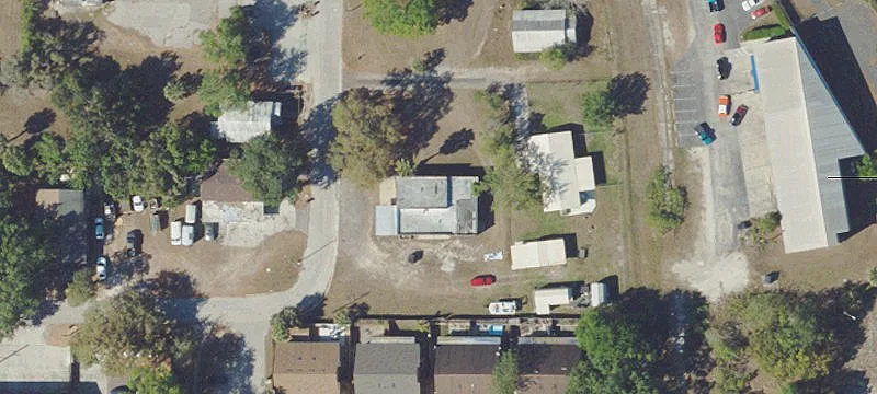 110 Oak Ave