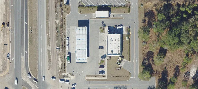9405 Suncoast Blvd