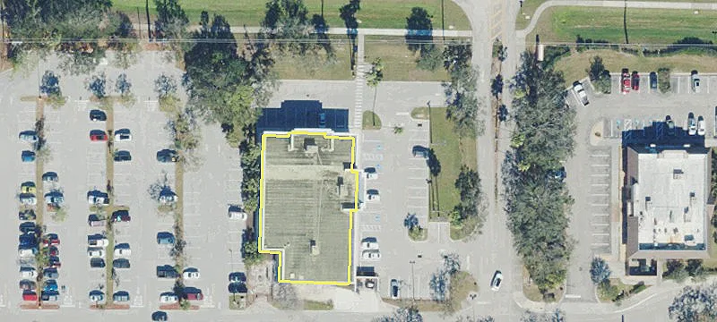 4210 Tamiami Trl