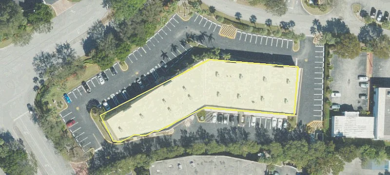 1096 Newport Ctr Dr