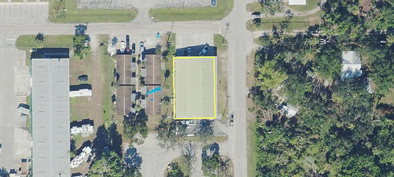 42 Willis Rd