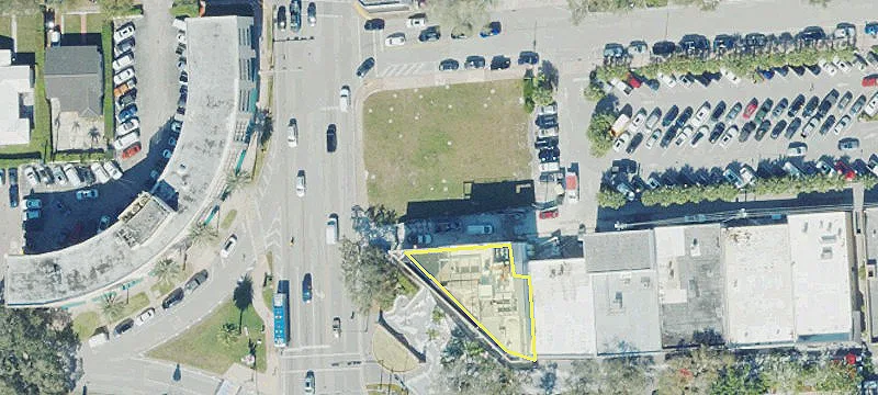 2345 Le Jeune Rd